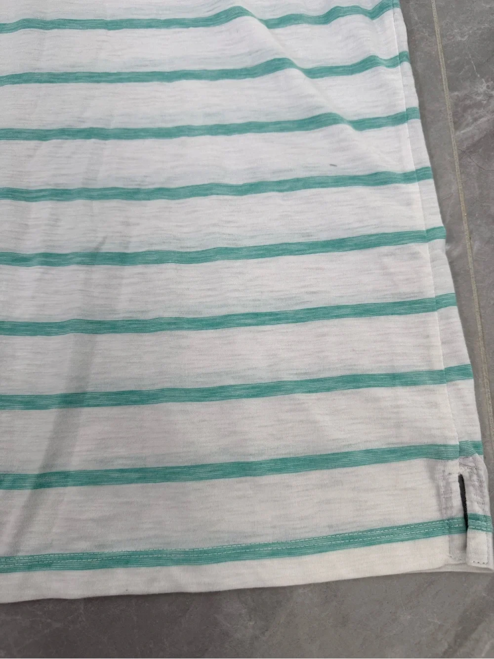 Men’s Banana Republic Vintage Striped Polo Burnout Preppy Classic Size Large